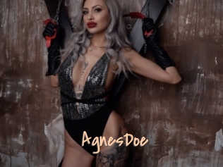 AgnesDoe Salopes de 18 ans