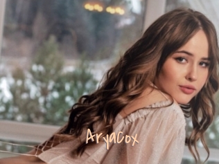 AryaCox Salopes de 18 ans