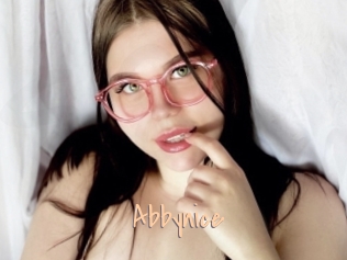 abbynice Salopes de 18 ans