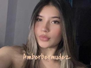 amberbermudez Salopes de 18 ans