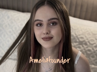 ameliafounder Salopes de 18 ans