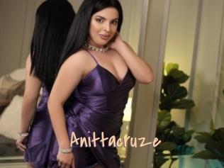Anittacruze