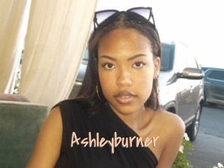 ashleyburner Salopes de 18 ans