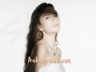 ashleyemerson Salopes de 18 ans