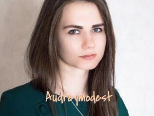 Audreymodest