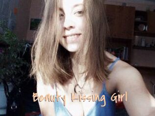 Beauty_Kissing_Girl