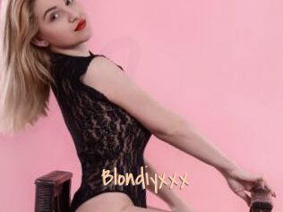 Blondiyxxx
