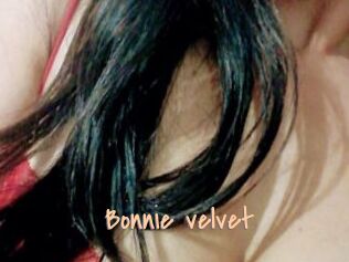 Bonnie_velvet
