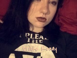 Brooke_Renay Salopes de 18 ans