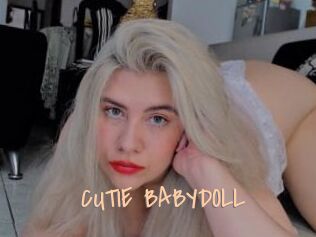 CUTIE_BABYDOLL Salopes de 18 ans