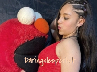 Daringsleeperhot