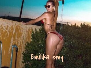Emilika_emy