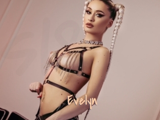 evelyn Salopes de 18 ans
