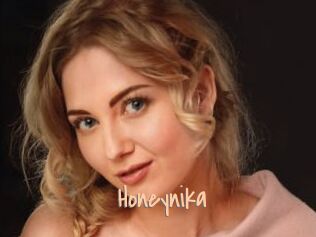 Honeynika