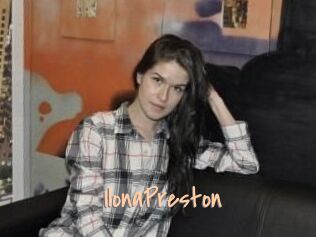 IlonaPreston Salopes de 18 ans