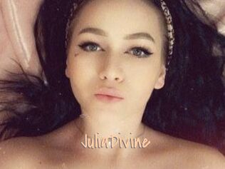 JuliaDivine