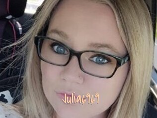 Julia6969