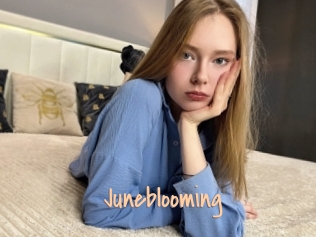 Juneblooming