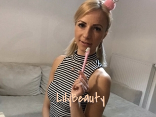 LilyBeauty Salopes de 18 ans