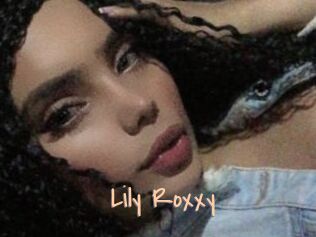 Lily_Roxxy
