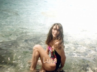 Luna_Taylor