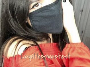 leyathesweetest Salopes de 18 ans