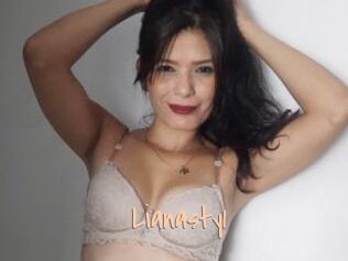 Lianasty1
