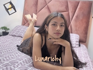 lunarichy Salopes de 18 ans