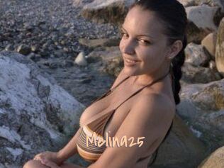 Melina25