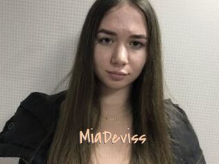 MiaDeviss