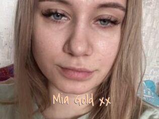 Mia_Gold_xx