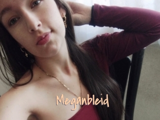meganbleid Salopes de 18 ans