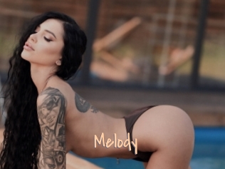 melody Salopes de 18 ans