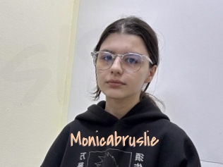 Monicabruslie