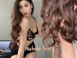 Nichole_Ivory