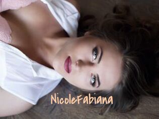 NicoleFabiana
