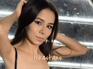 nikastans Salopes de 18 ans