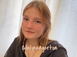 odelyneagerton Salopes de 18 ans