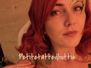Petitetattedhottie