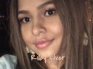 Riley_silver