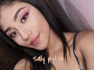 Saly_pyton Salopes de 18 ans