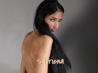 Sebriena Salopes de 18 ans