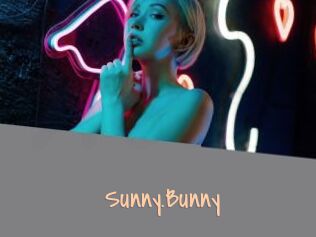 Sunny.Bunny Salopes de 18 ans