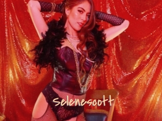 selenescott Salopes de 18 ans