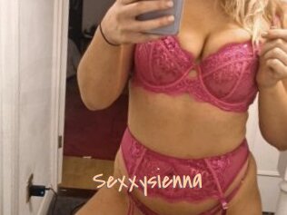Sexxysienna