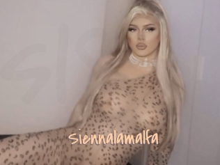 siennalamalfa Salopes de 18 ans