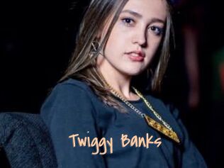Twiggy_Banks