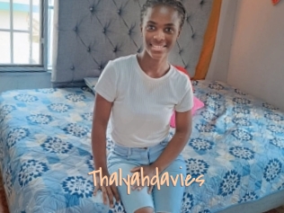 thalyahdavies Salopes de 18 ans