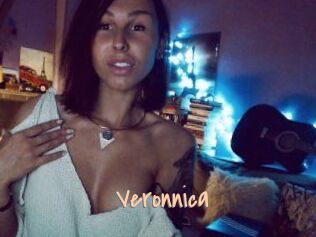 Veronnica