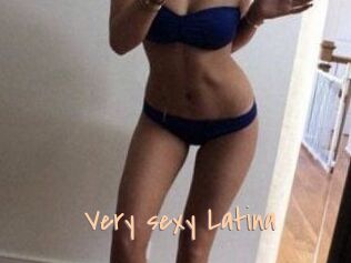 Very_sexy_Latina